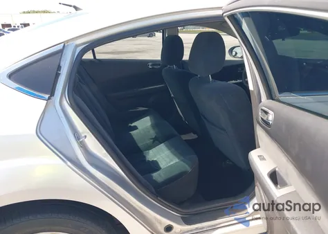 2010 Mazda Mazda6 S Touring Plus z USA, uszkodzony, nr VIN 1YVHZ8CB8A5M03193